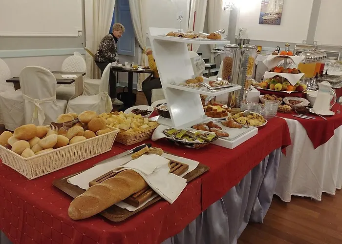 Grand & Des Hotel 4*