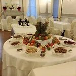 Grand & Des Hotel