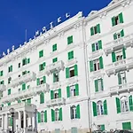 Grand & Des Hotel 4*
