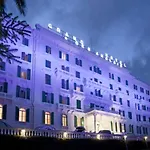 Grand & Des Hotel