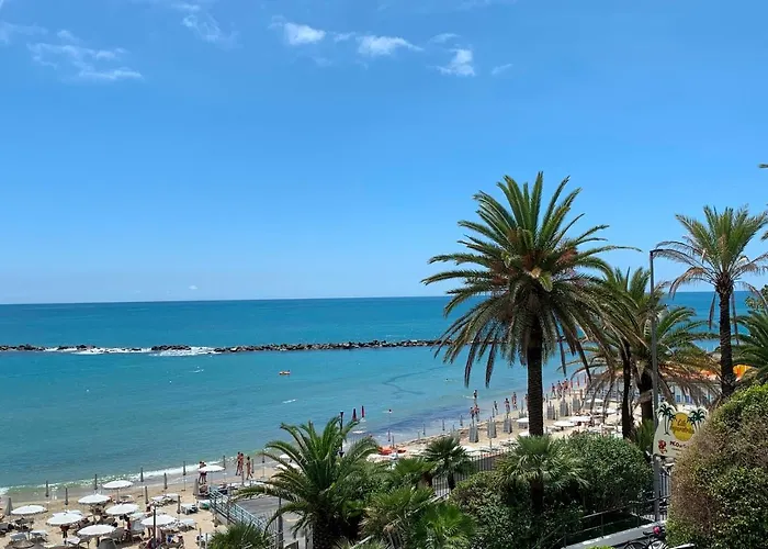 Hotel Grand & Des 4*